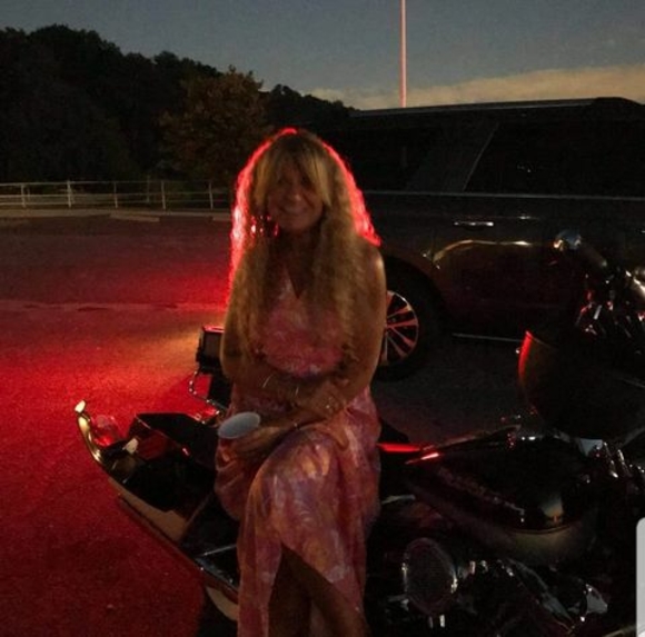 Meet your Posher, Mg - Picture 1 of 1